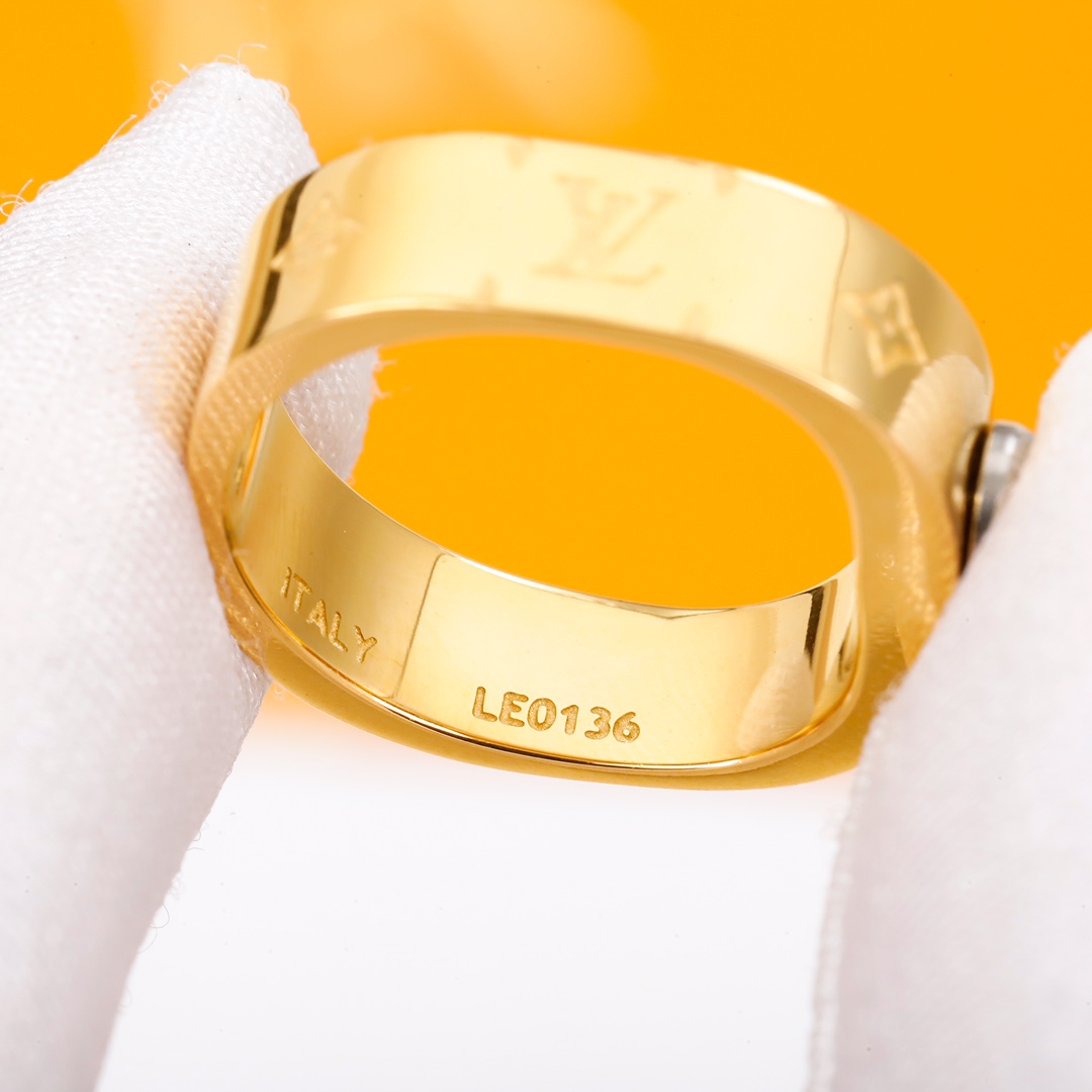 Louis Vuitton Square Couple Ring