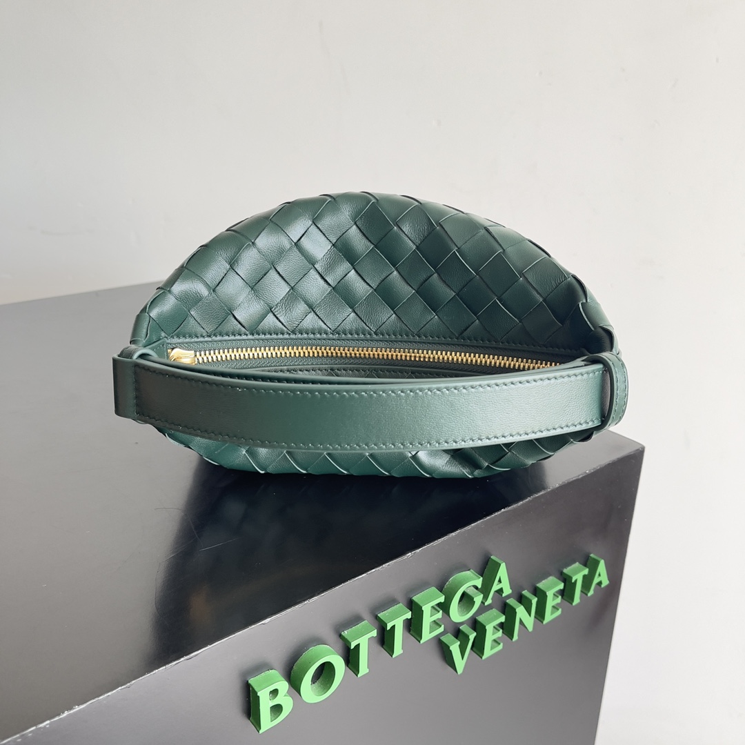 Bottega Veneta Year of the Snake Limited Edition Wallace Handbag 754443