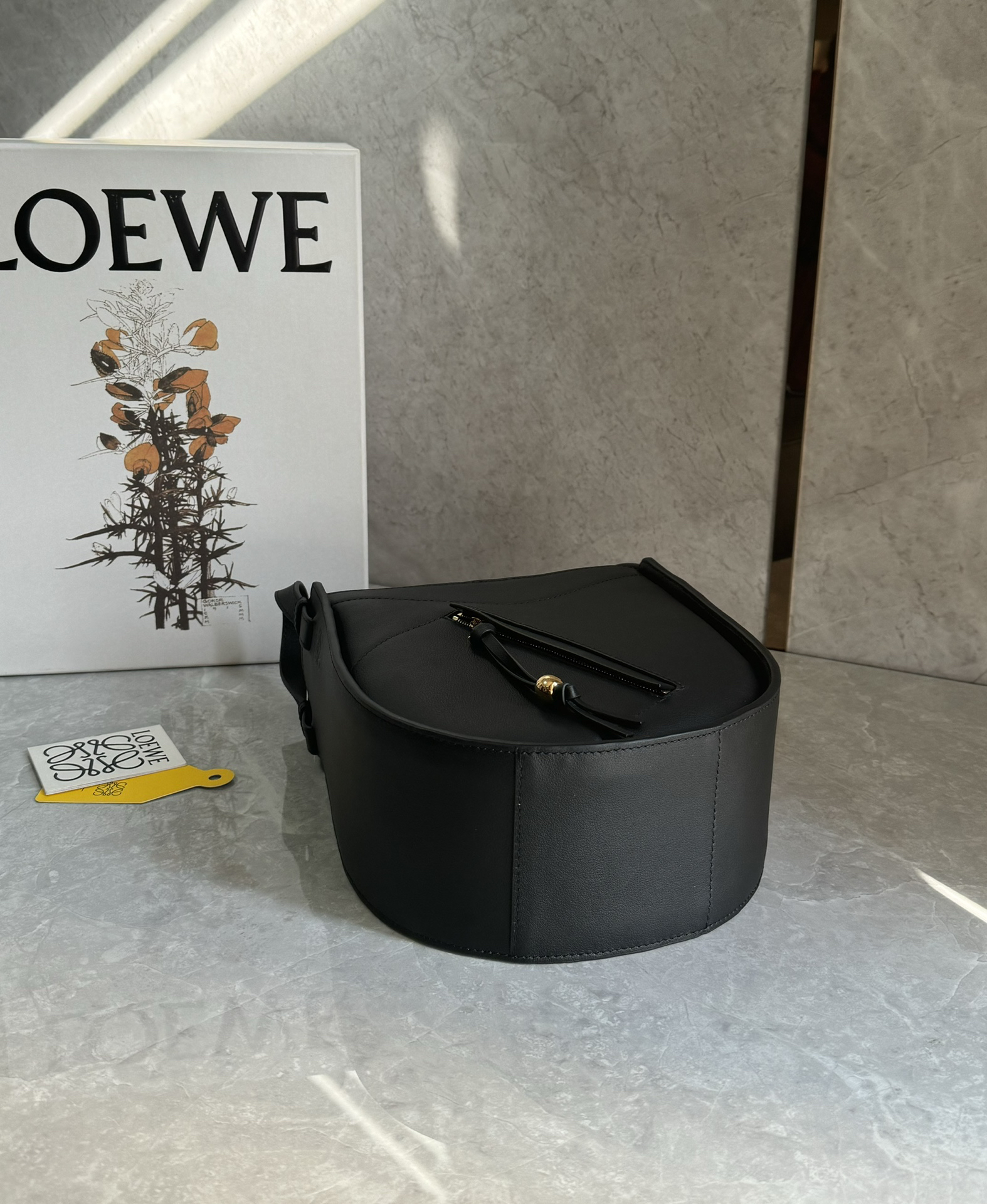 Loewe Hammock bag 0683