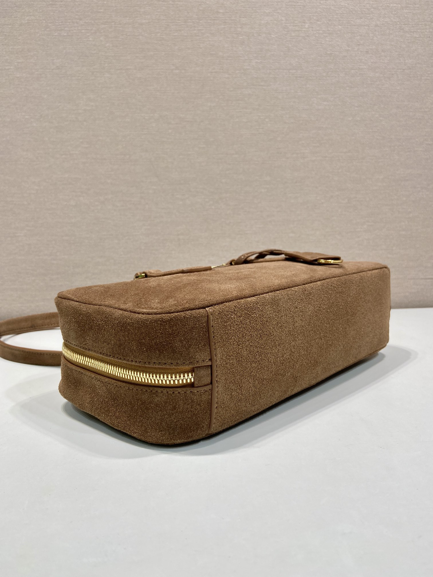 Prada suede used bag 1BB116