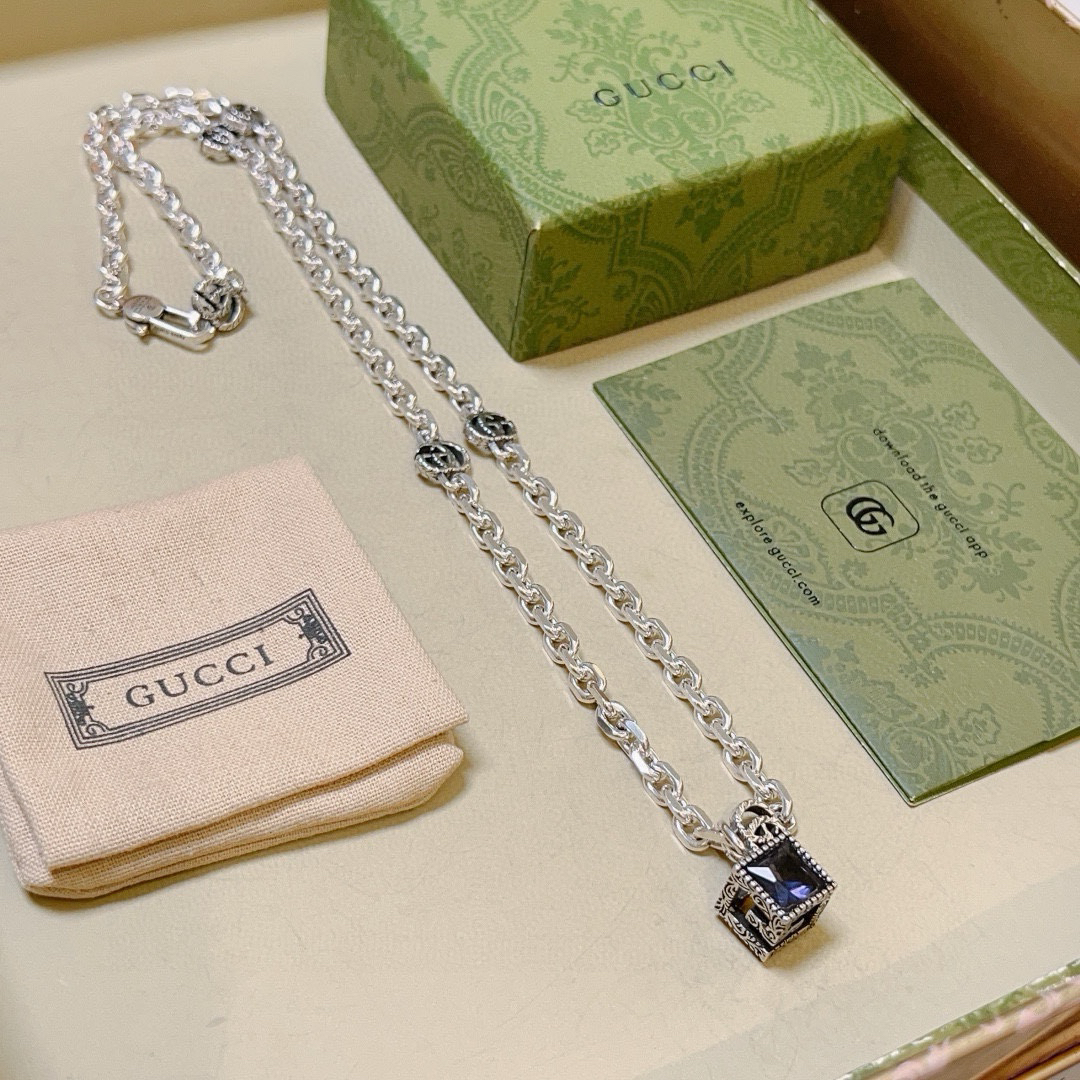 Gucci Anger Forest Series Diamond Hollow Cube Vintage Necklace