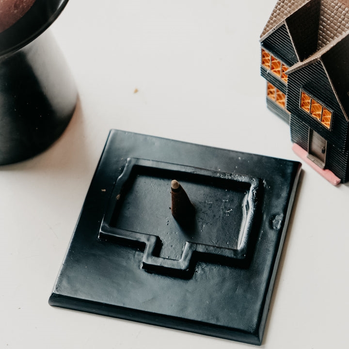 🔮🧙‍♀️Salem Witch House Incense Burner🍂🏠