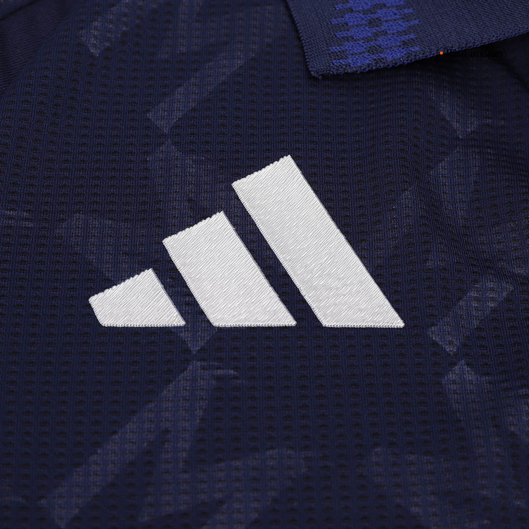 Authentic Manchester United Away Football Shirt 2024/25