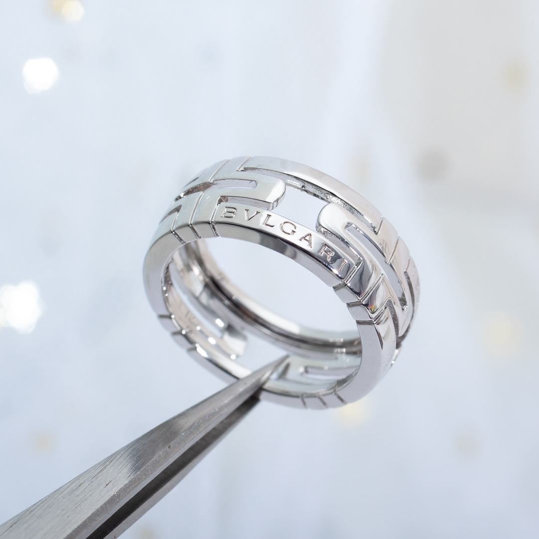 Bulgari hollow ring