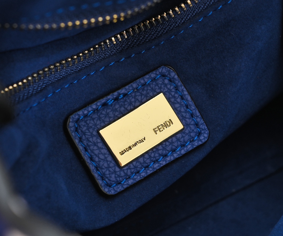 FENDI ekaboo ISeeU medium handbag 3309