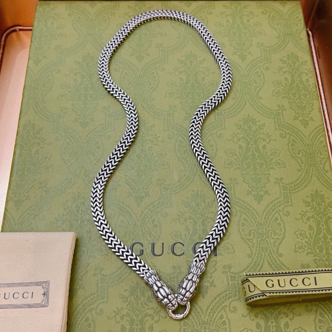 Gucci Anger Forest Series New Two-Headed Snake Vintage Necklace