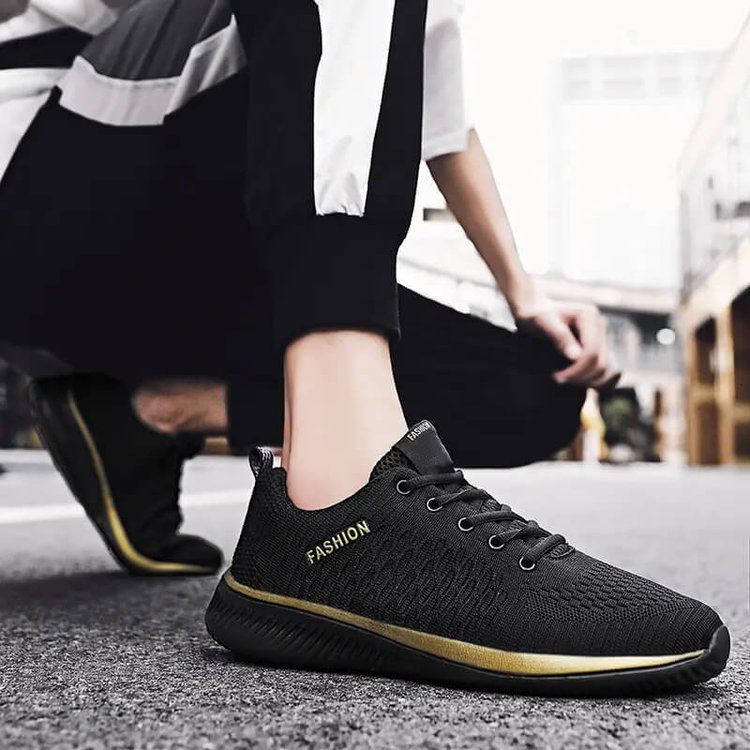 Men's Mesh Lightweight Lace-Up Sneakers