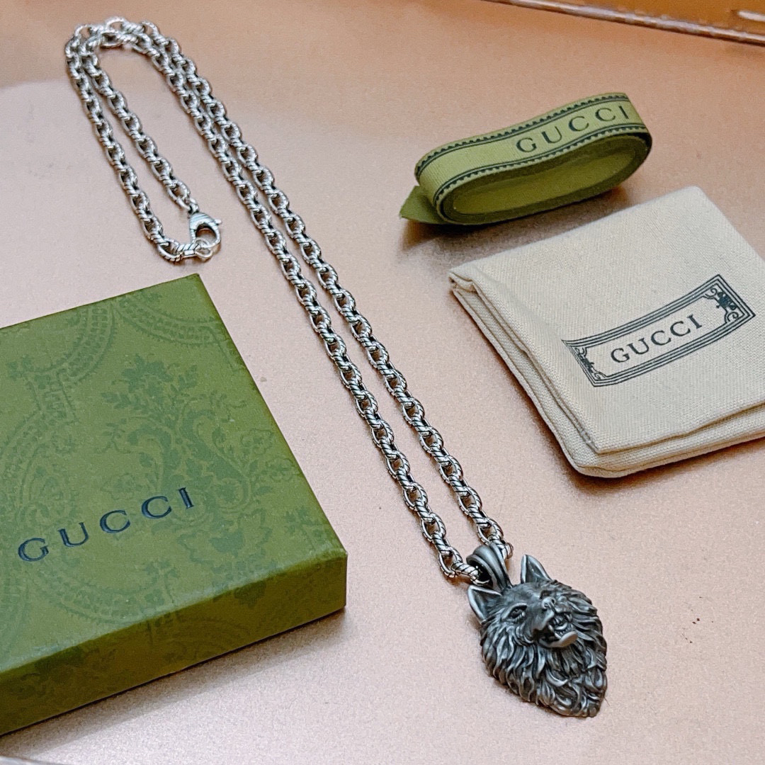 Gucci Anger Forest Series Wolf Head Vintage Chain Necklace