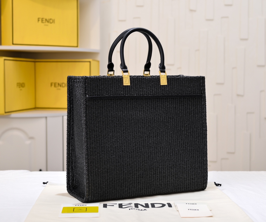 FENDI Sunshine Summer Straw Shopping Bag 80108