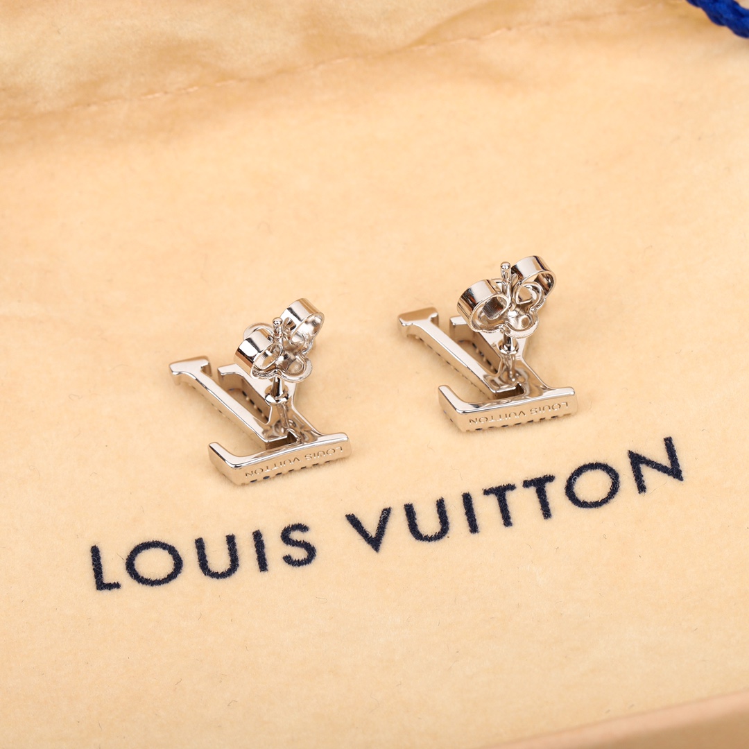 Louis Vuitton Diamond Earrings