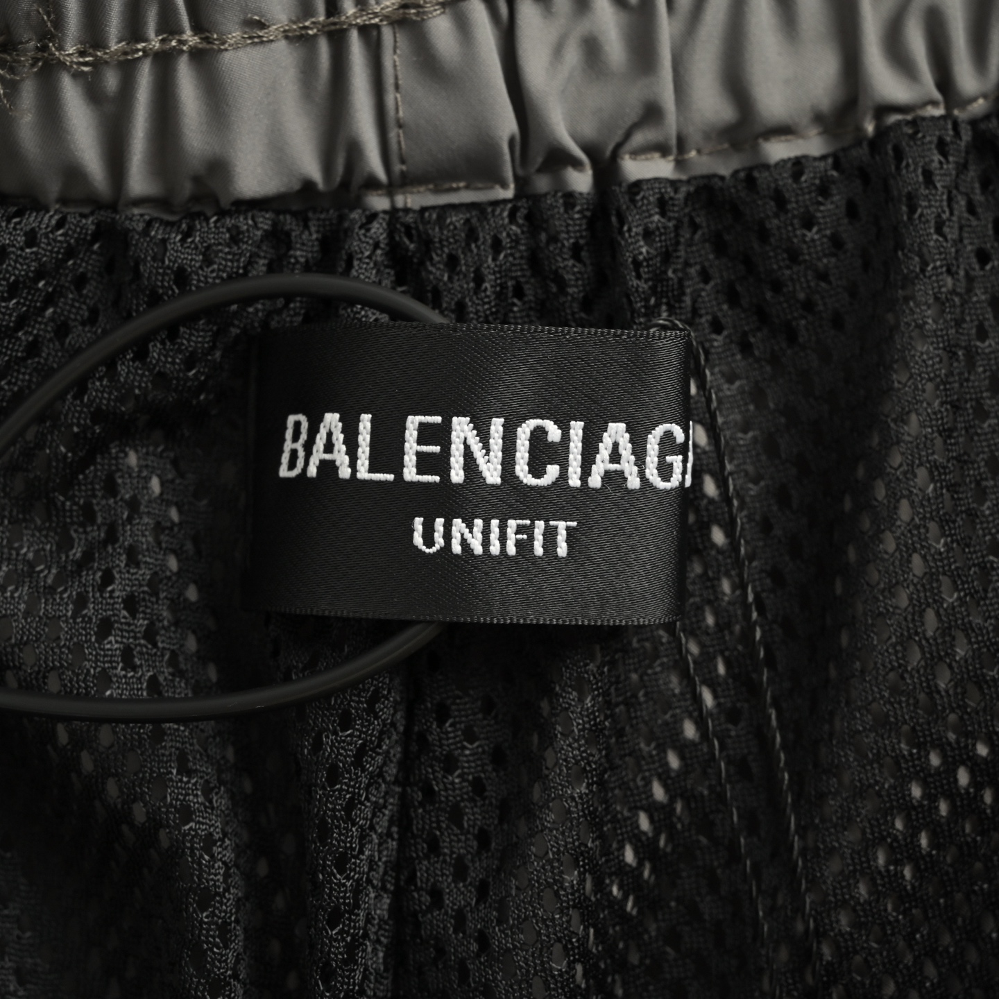 Balenciaga 25ss hoop embroidery contrast panel shorts