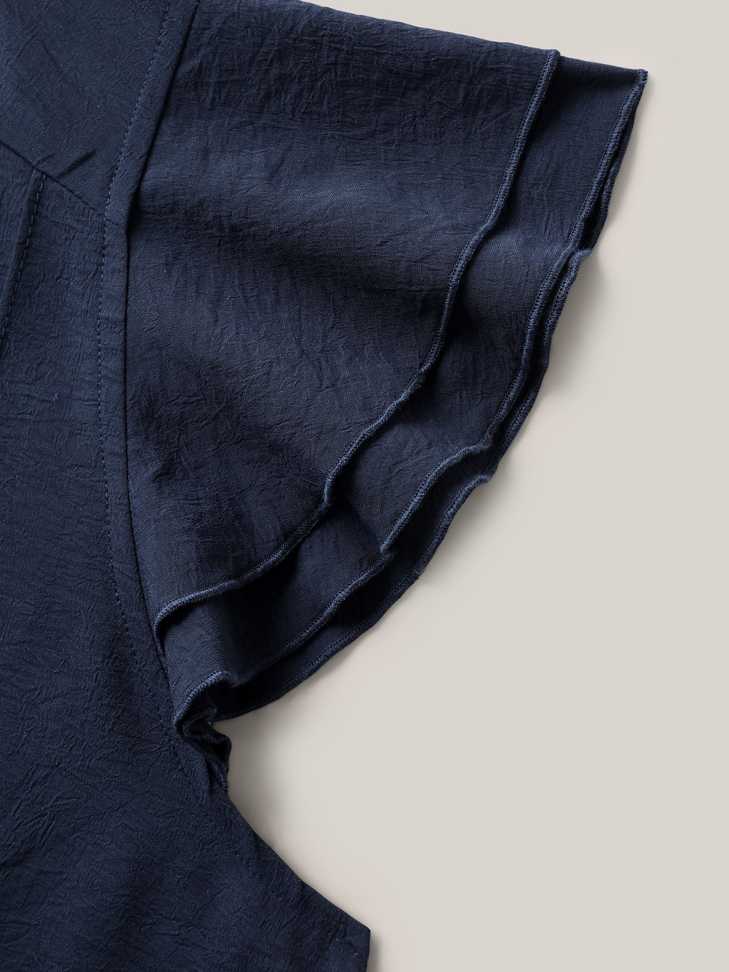 Solid Ruffle Trim Toothpick Pleat Blouse