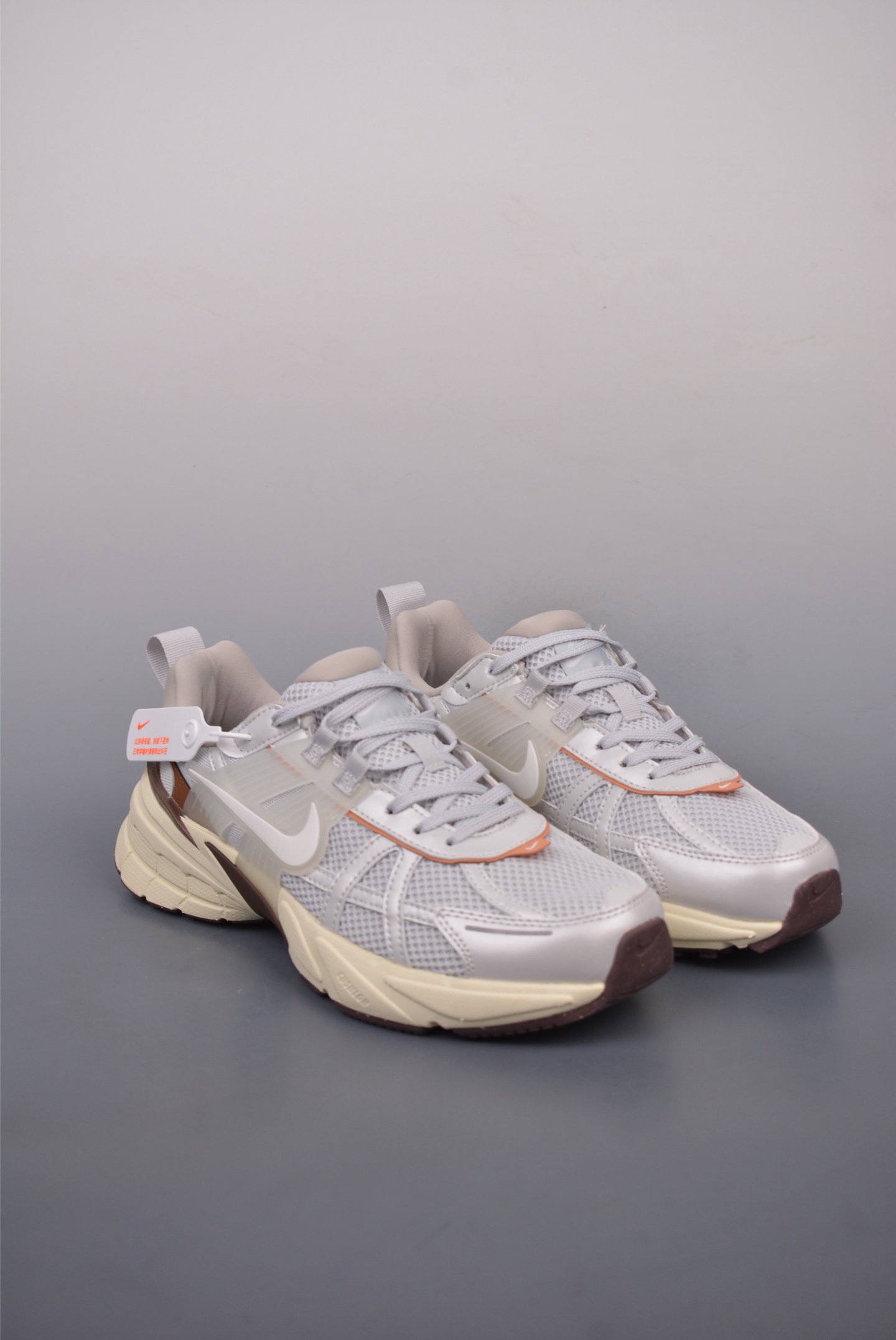 Nike Wmns V2K Runtekk Low Photon Grey FD0736-202