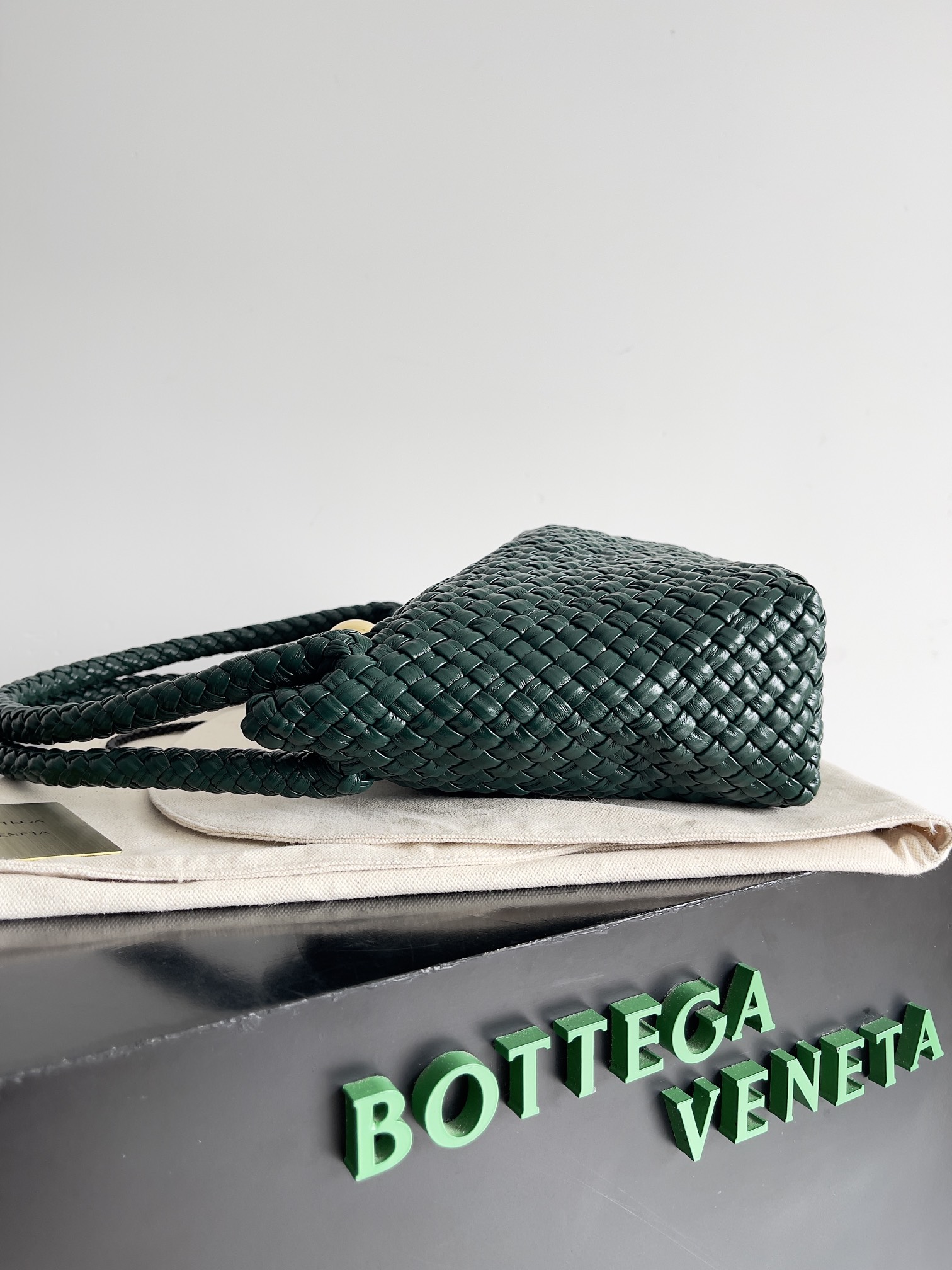 Bottega Veneta TOSCA handbag 716974
