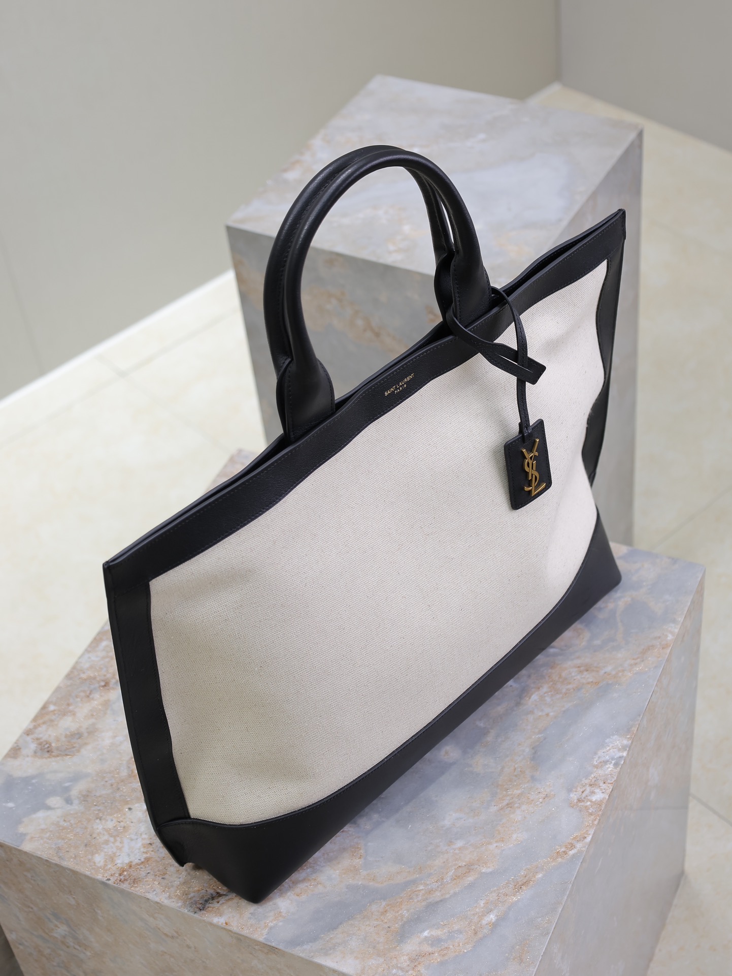 Yves Saint Laurent SHOPPING Tote Bag 619757