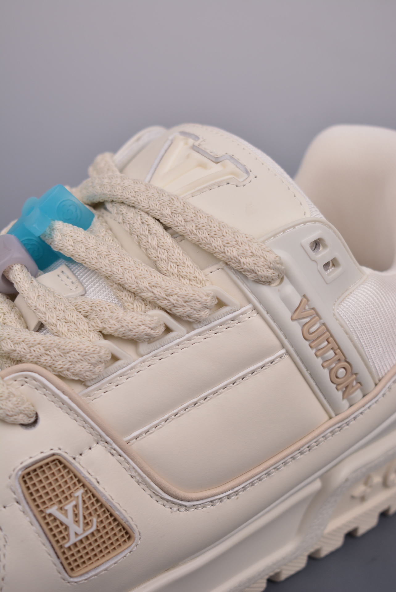 Louis Vuitton Trainer Maxi Low Sneaker Off-White