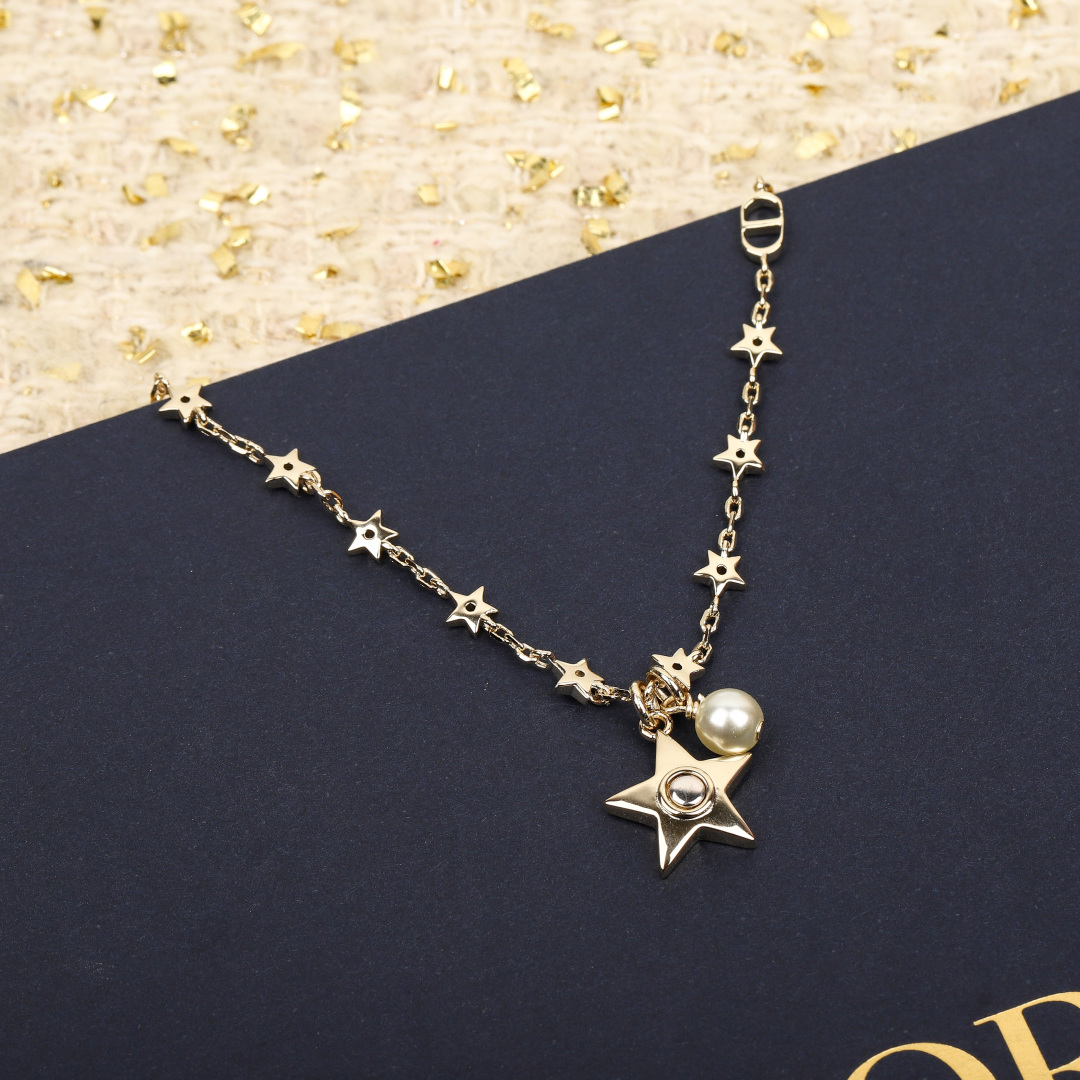 Dior New Pentagram Necklace