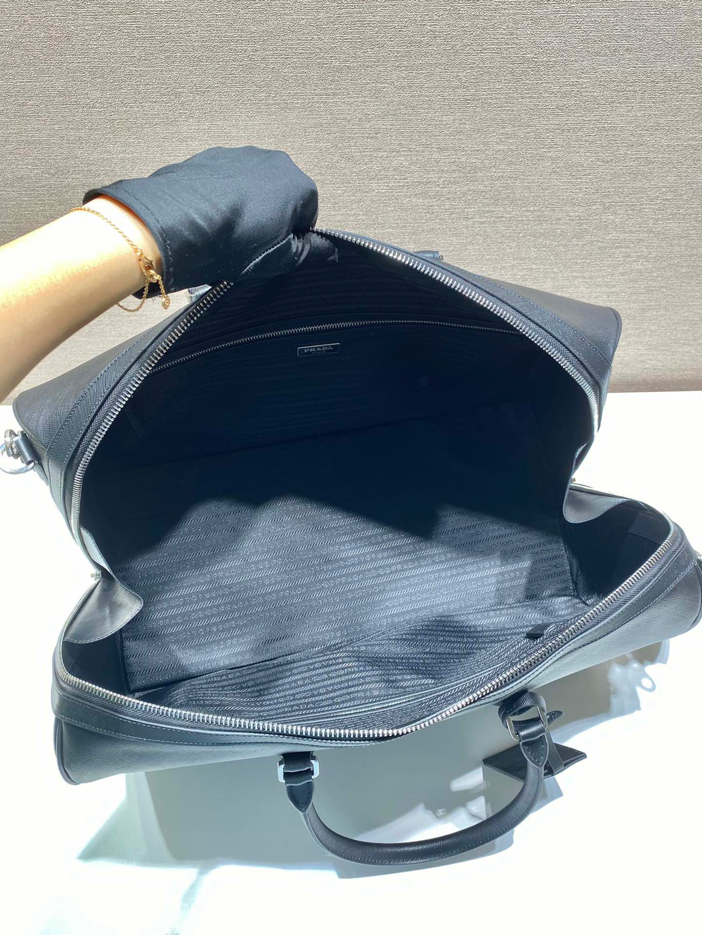 Prada New Travel Bag 2vc018