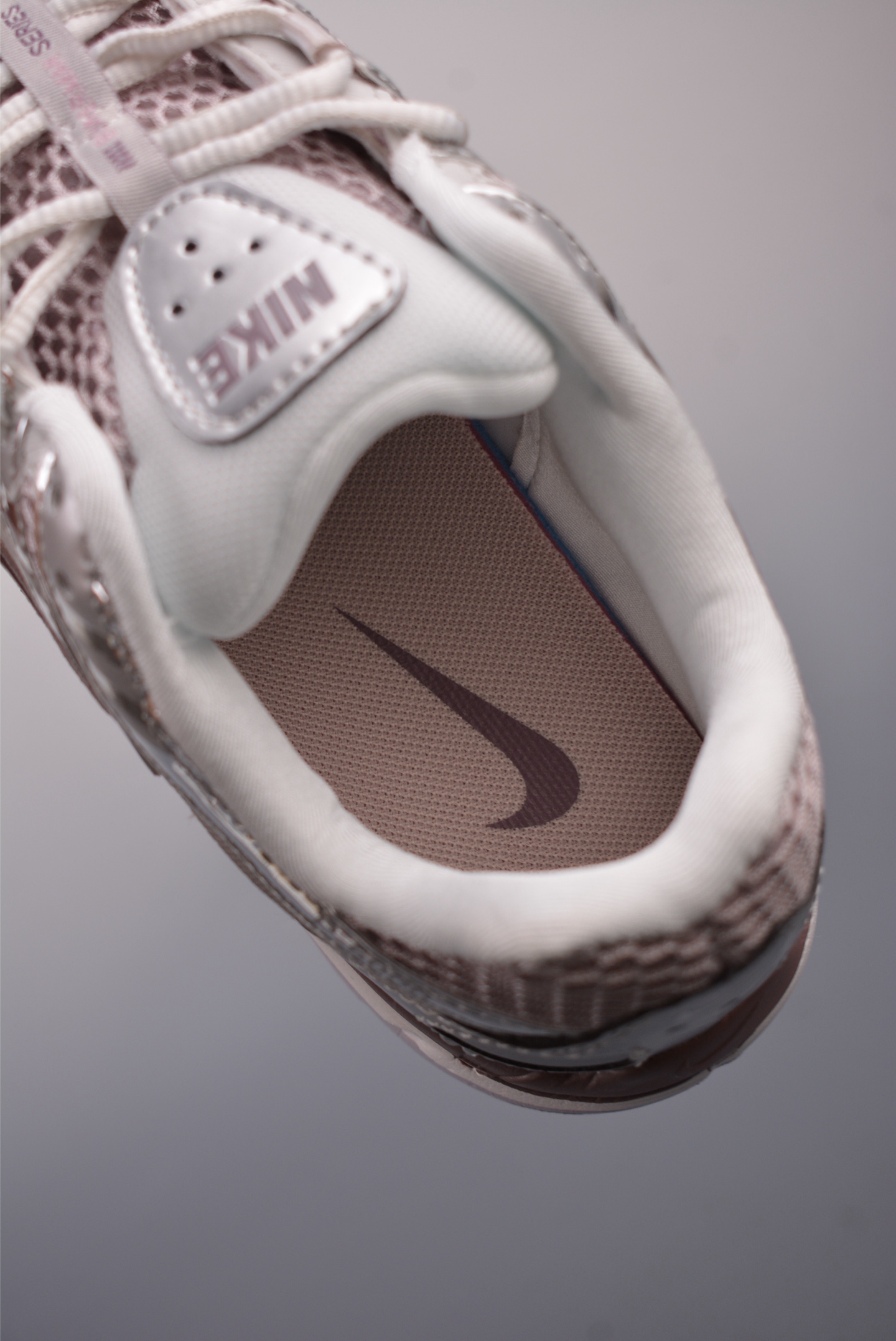 Nike P-6000 Premium Metallic Silver Gray Purple IB4019-019