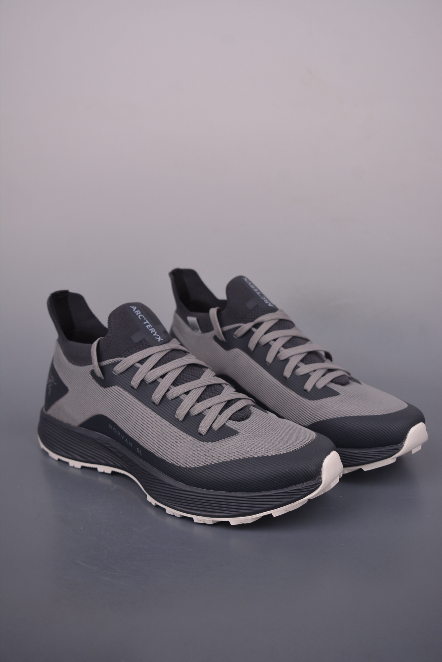Arc'teryx KRAGG M running shoes 