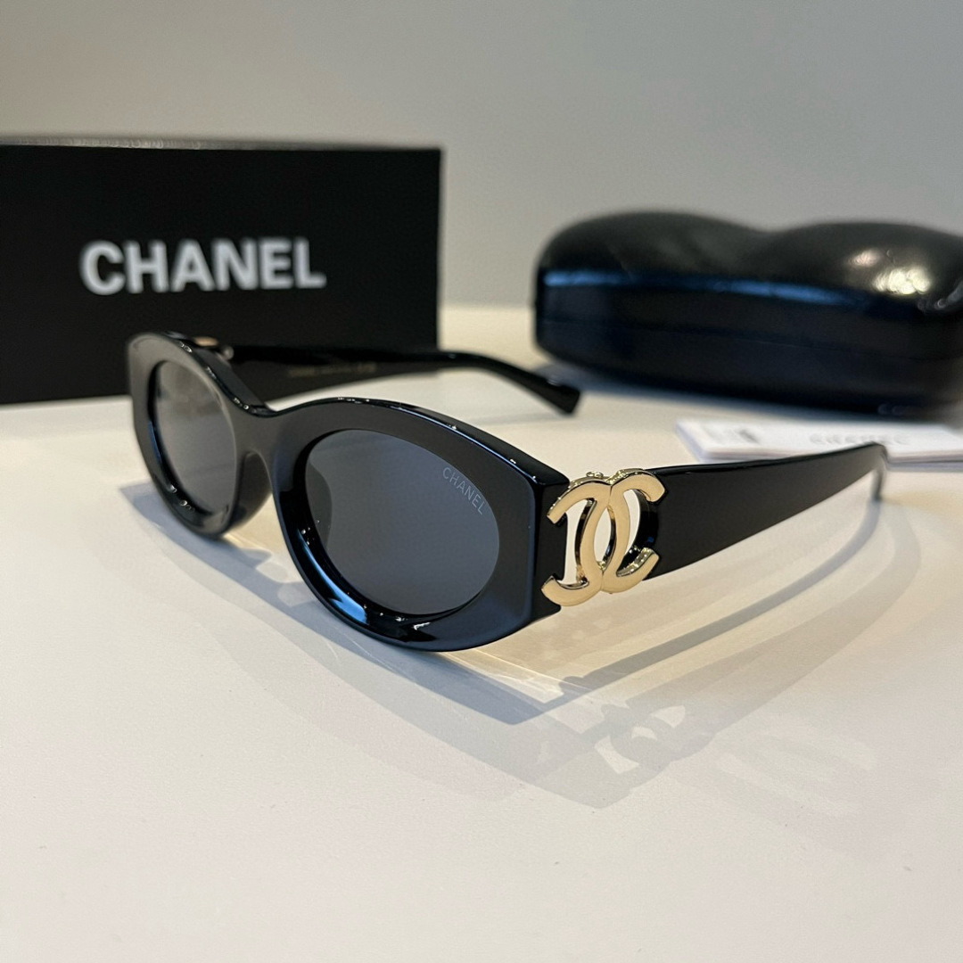 Chanel round frame sunglasses