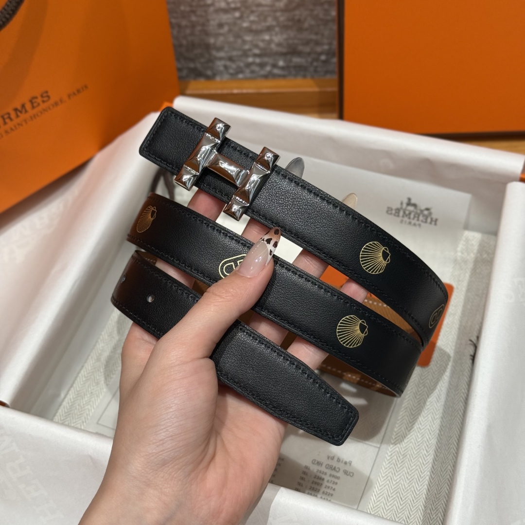 Hermès Women's Shell Element Double-Sided Leather Belt 2.4cm Width