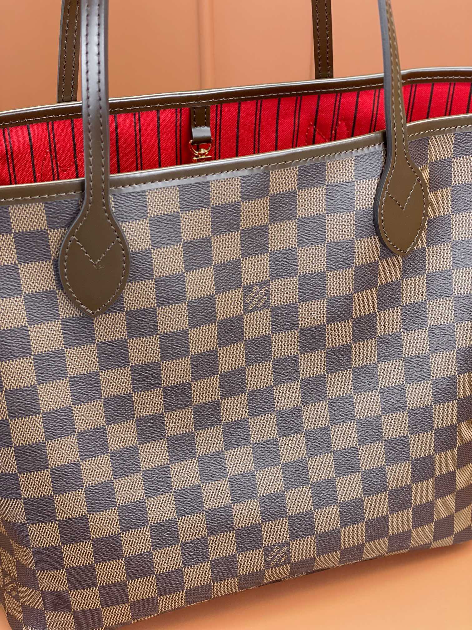 Louis Vuitton NEVERFULL Medium Handbag N41358