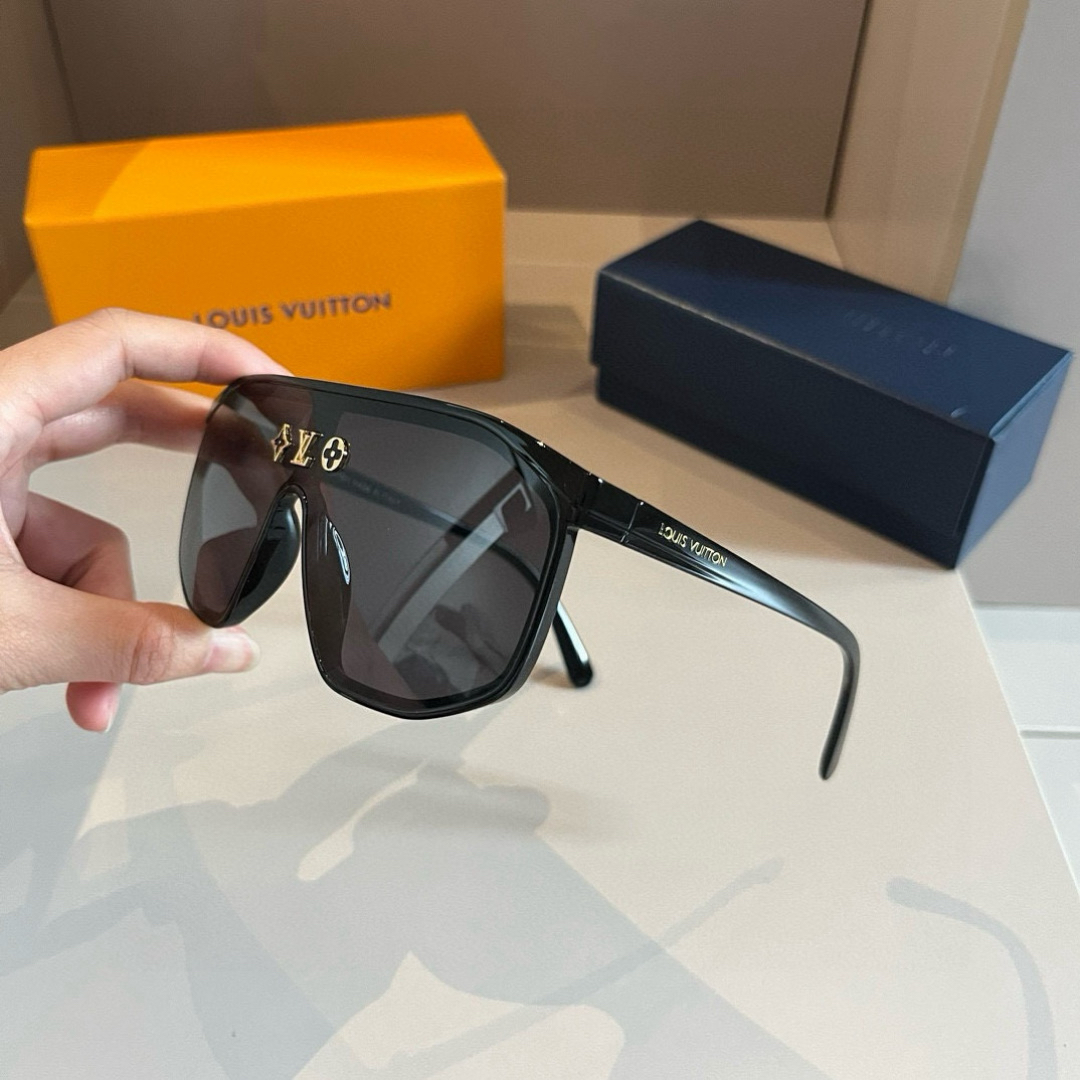 Louis Vuitton Square Frame Sunglasses