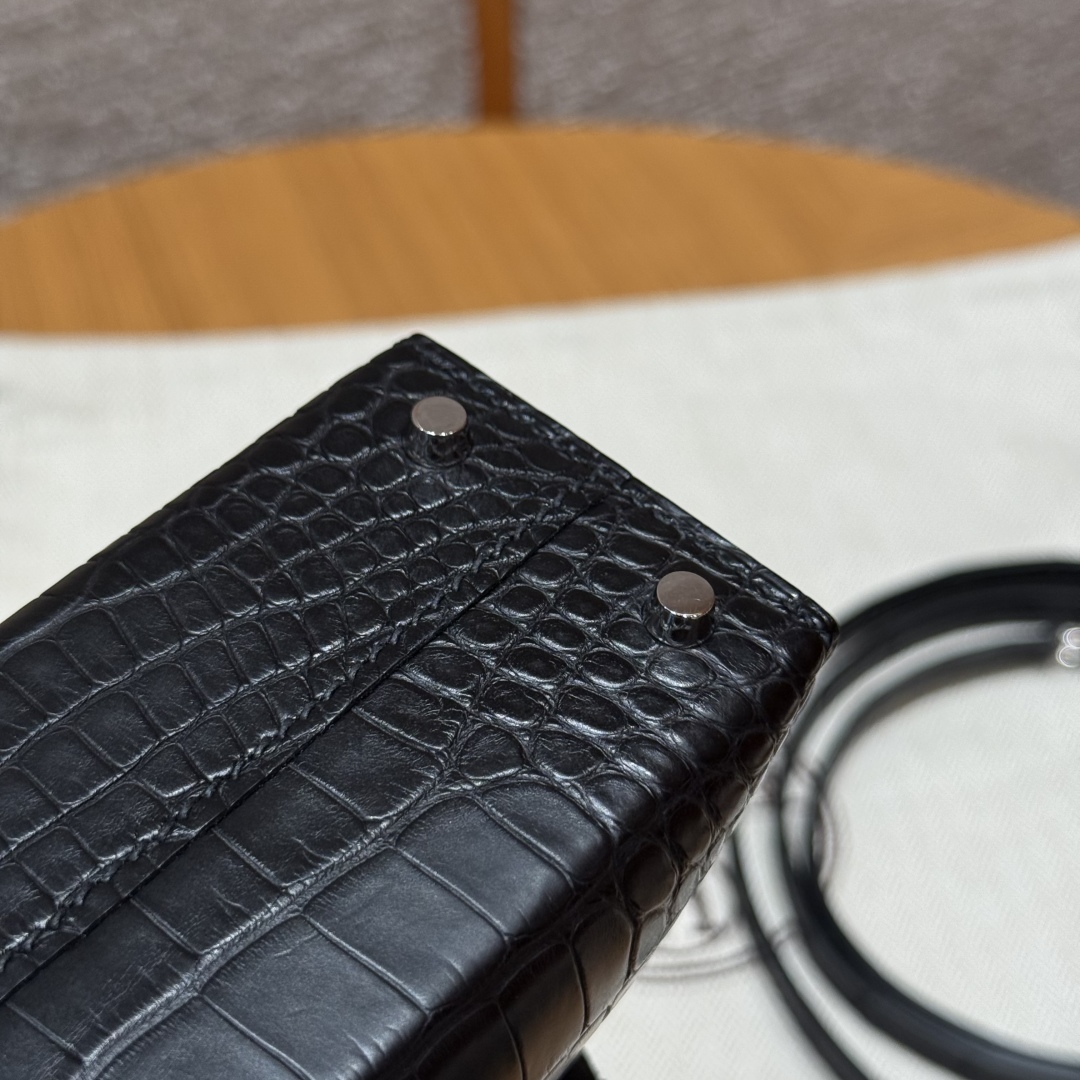 Hermès Kelly Mini 2 89noir Handbag (Handmade to order)