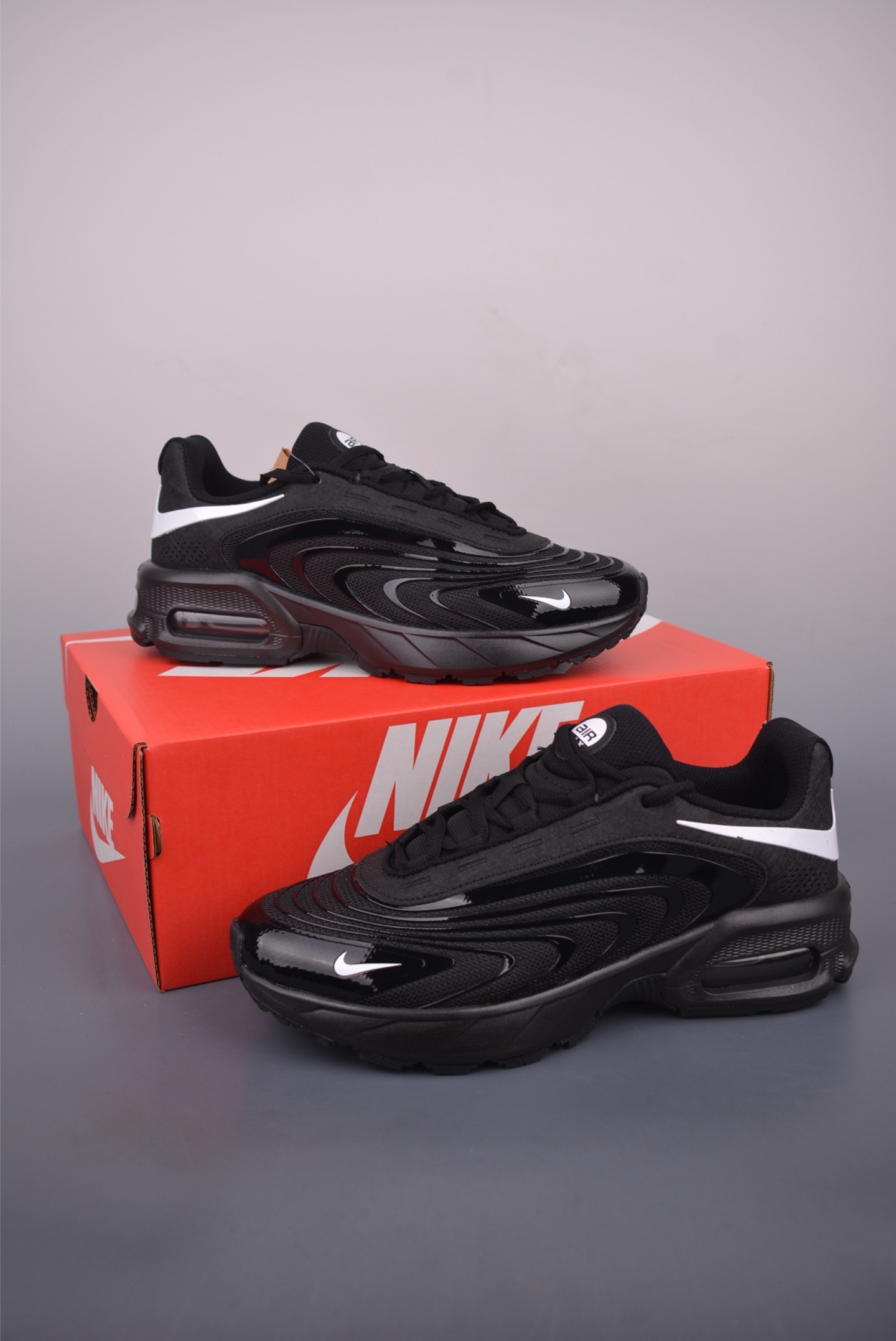 Nike Air Max Fire 