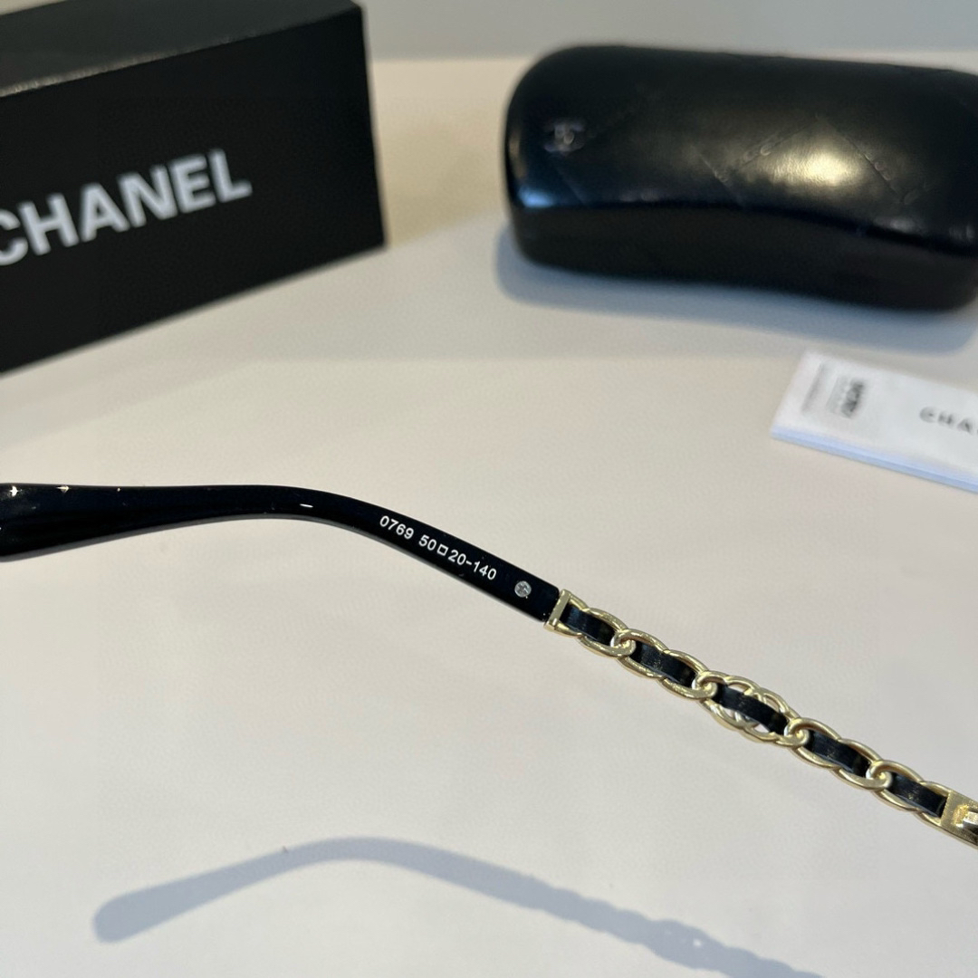 Chanel round frame sunglasses