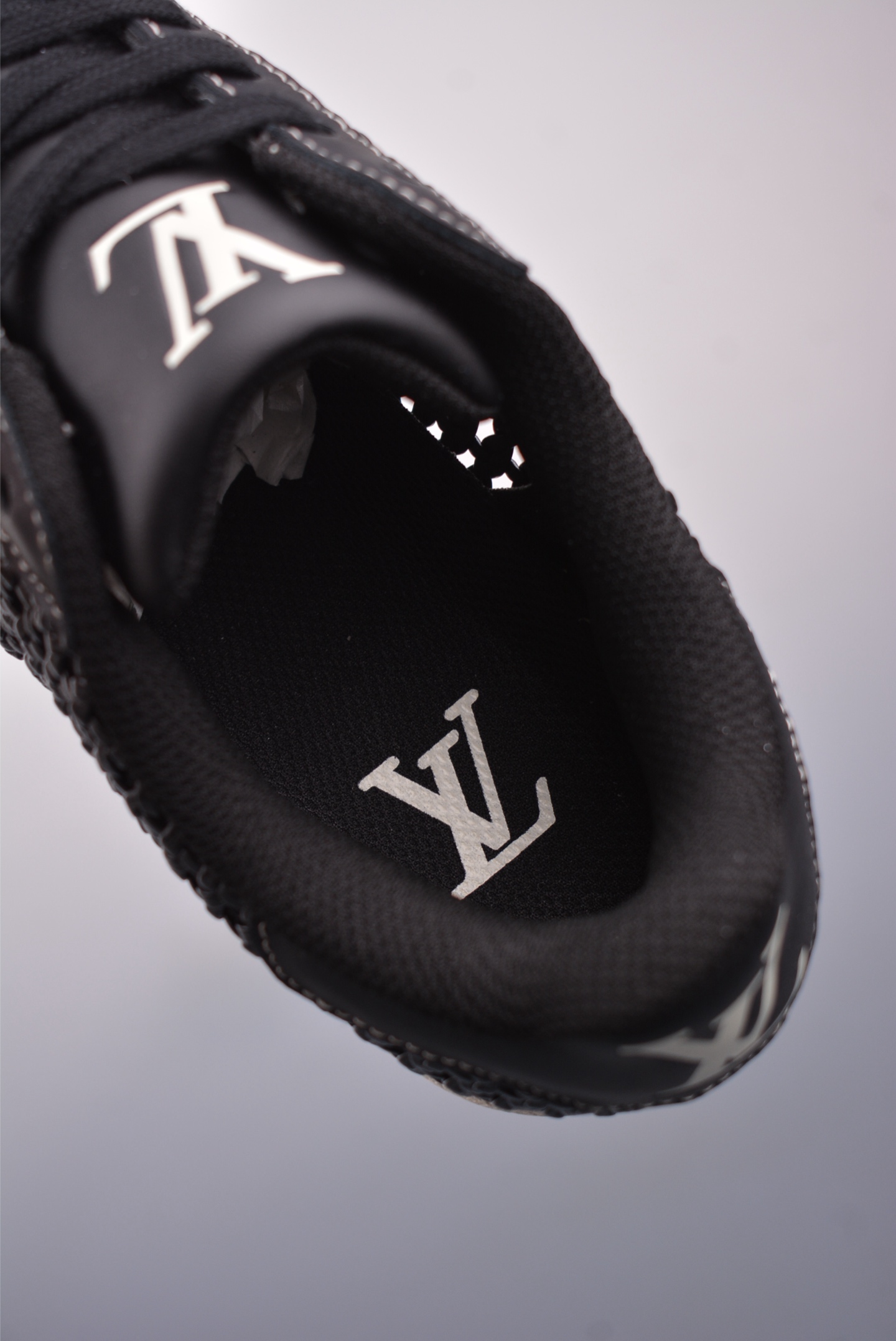 Louis Vuitton x Adidas Originals SUPERSTAR W Sneakers Black and White IE8878