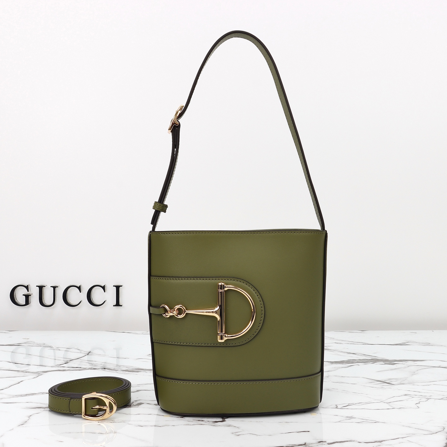 Gucci 73 small bucket bag 833665 AAEC2 3706