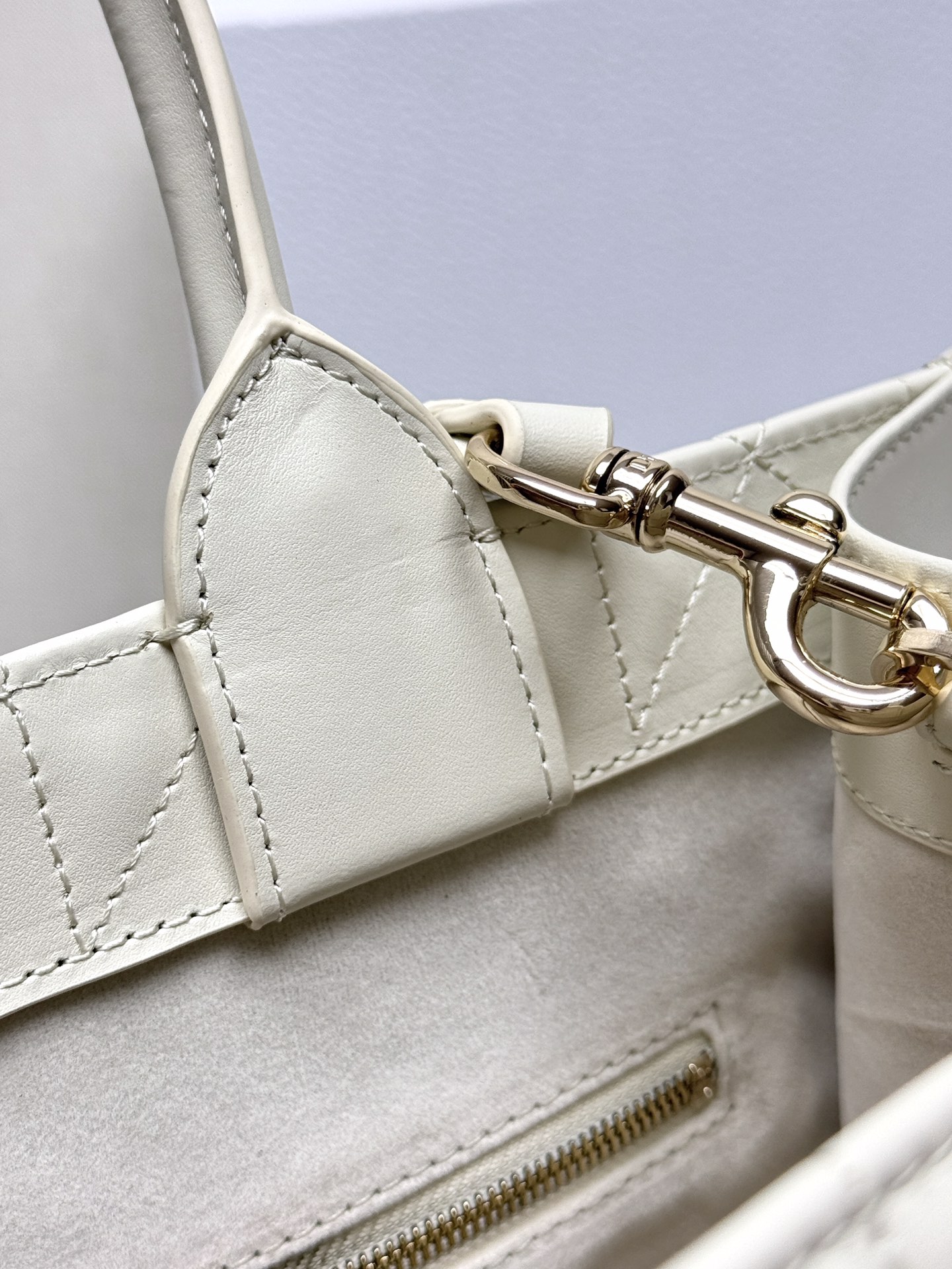 Dior BOOK TOTE handbag M1324