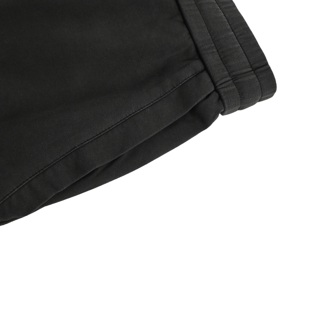 Prada 24ss side pocket cargo shorts