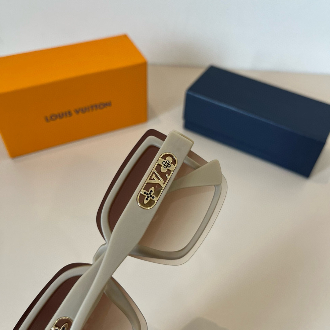 Louis Vuitton Square Frame Sunglasses