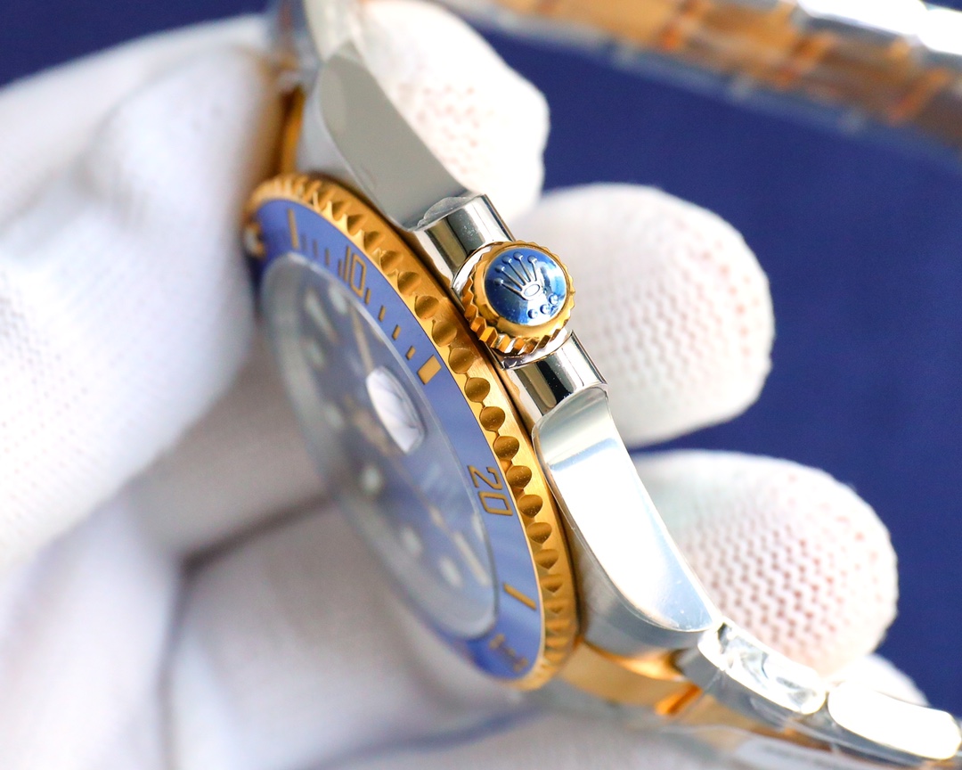 ROLEX SUBMARINER SERIES