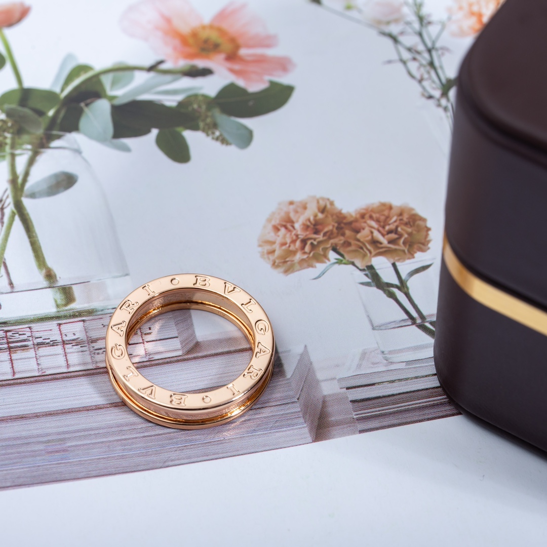 Bulgari zero single band diamond-free ring