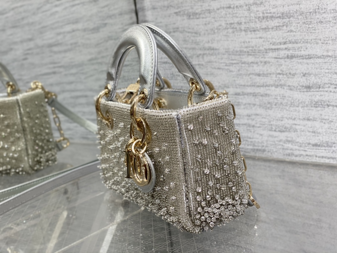 Dior Lady Limited Edition Beaded Horizontal Edition Princess Diana Bag
