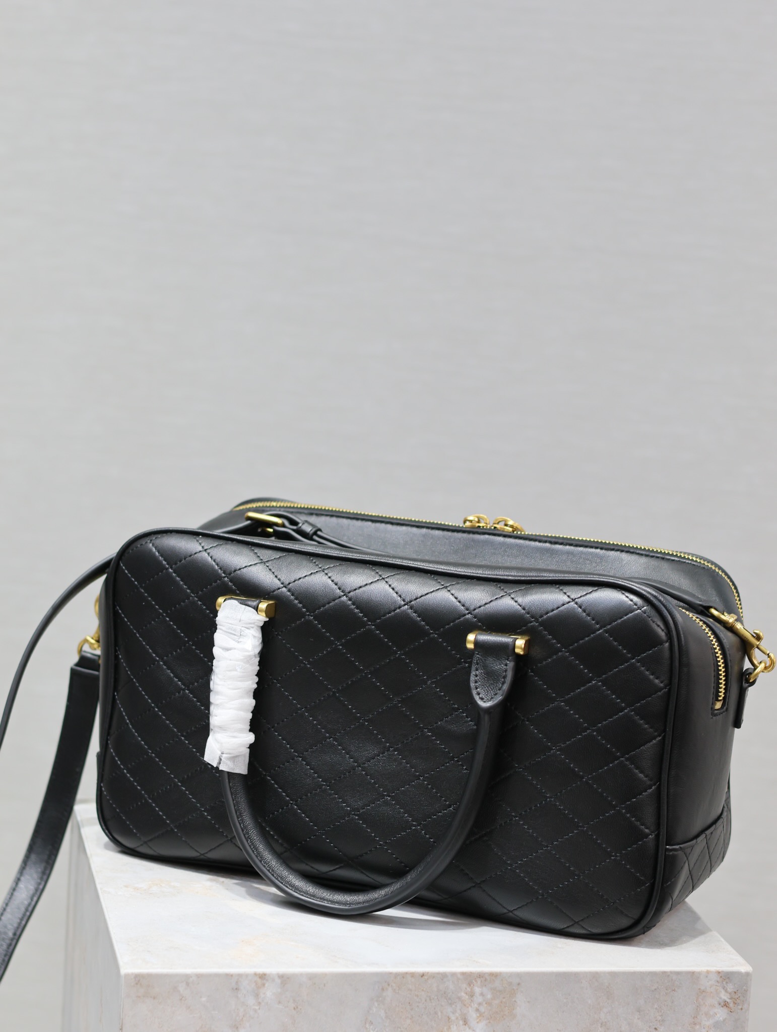 Yves Saint Laurent Liya bowling bag 766785