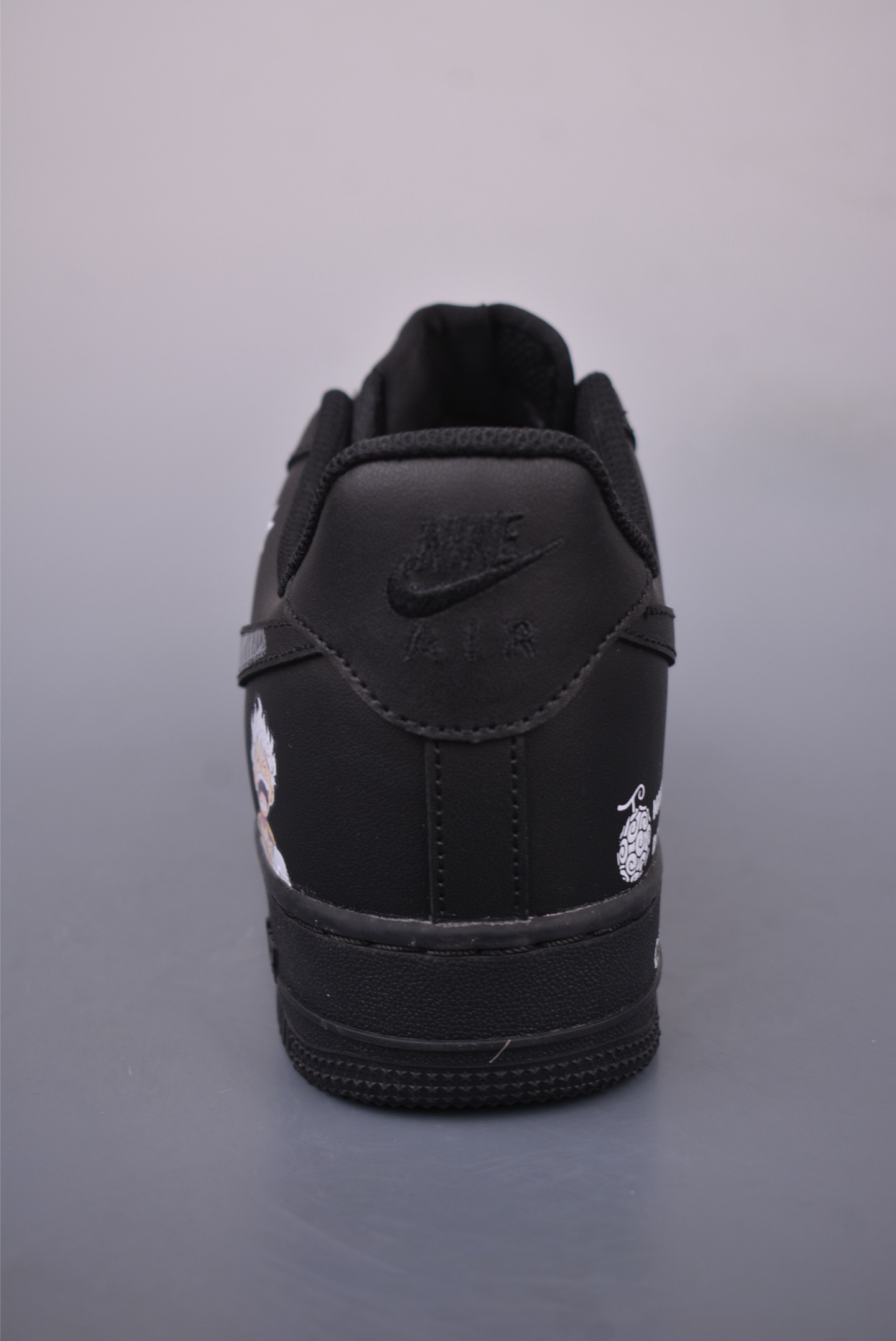 Nike Air Force 1 07 LV8 Low 