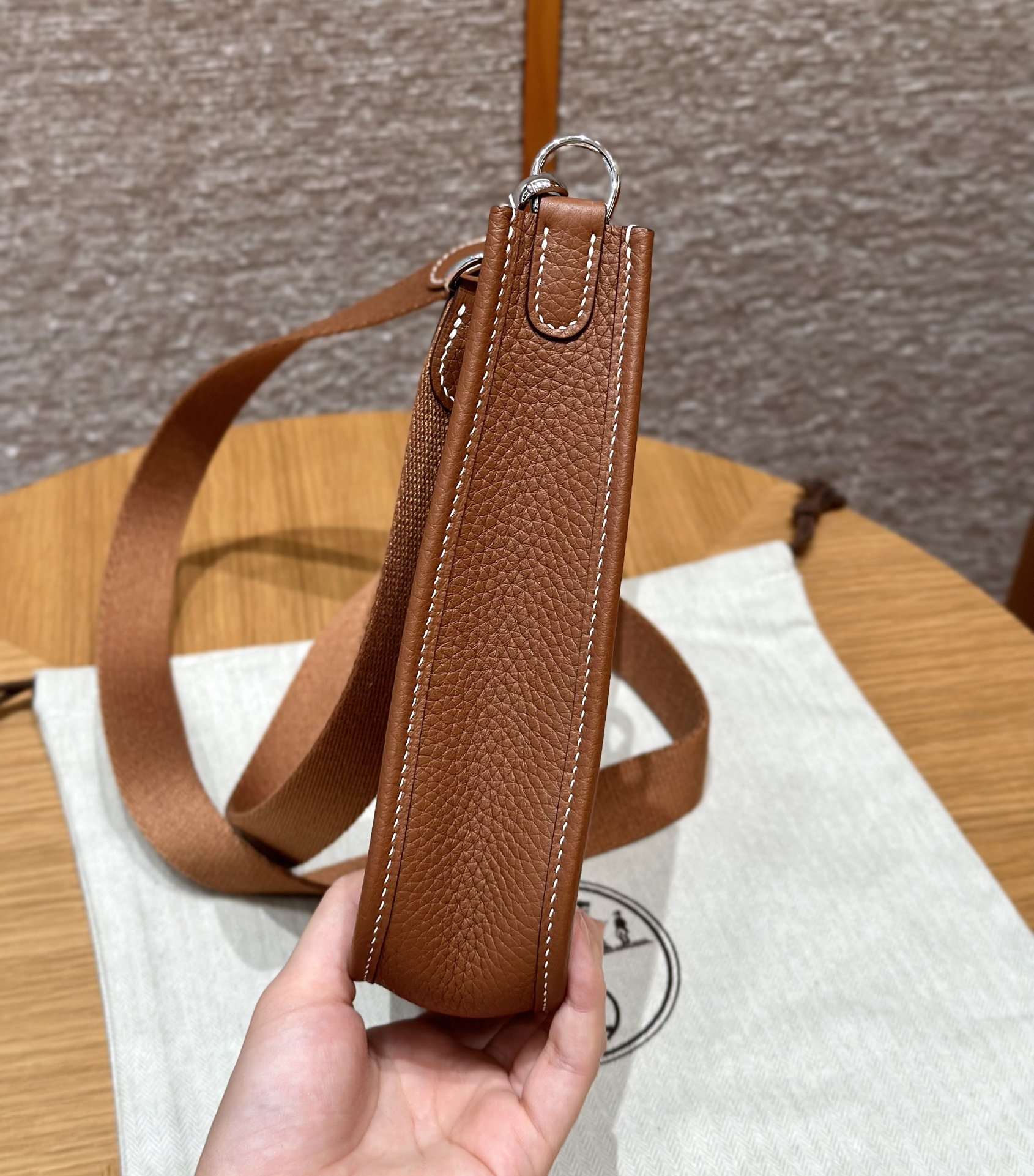 Hermès Evelyne 37gold handbag (handmade to order)