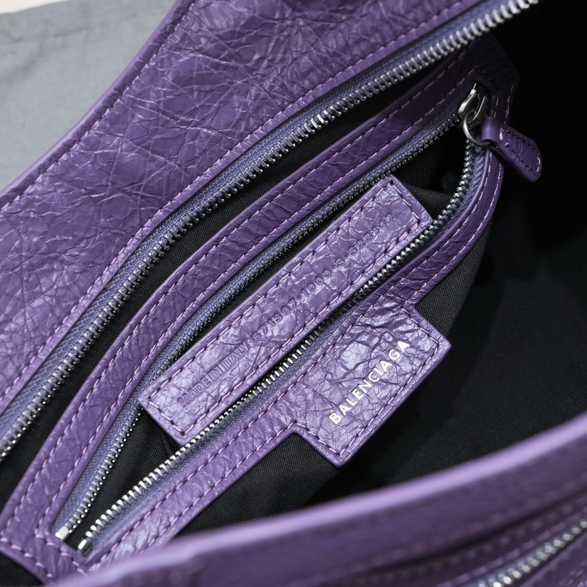 Balenciaga N​​​EO​ CAGOL​E​ Motorcycle​​Bag​​Medium