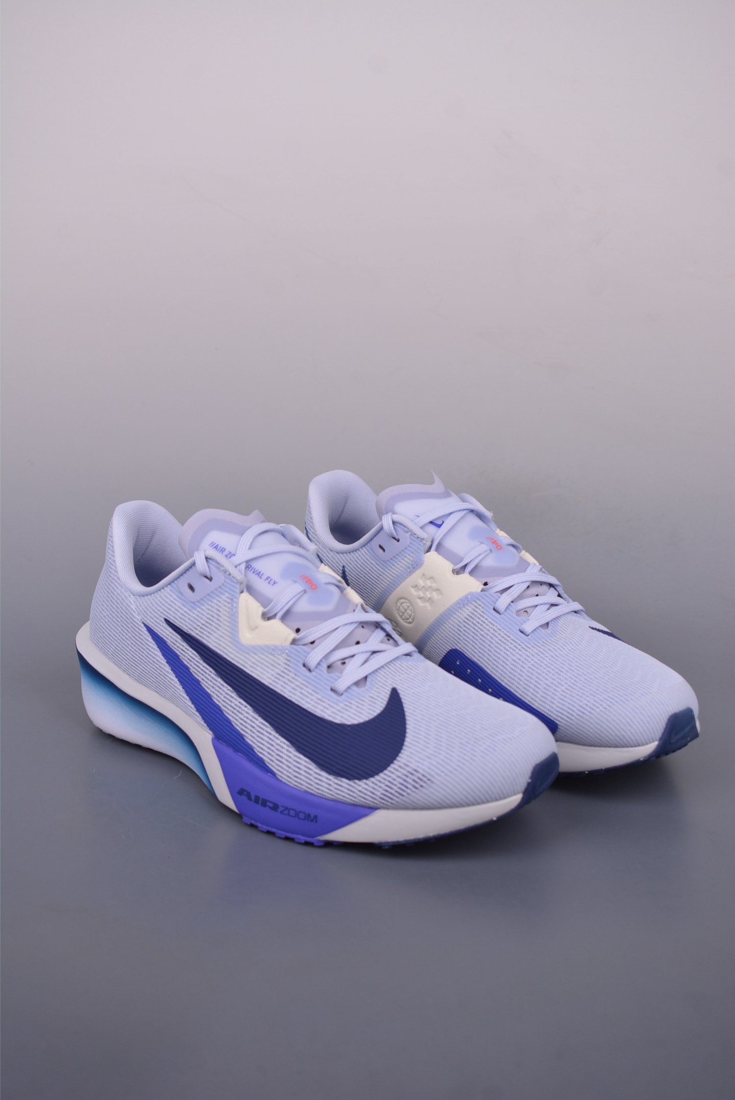 NIKE Zoom Rival Fly 4 