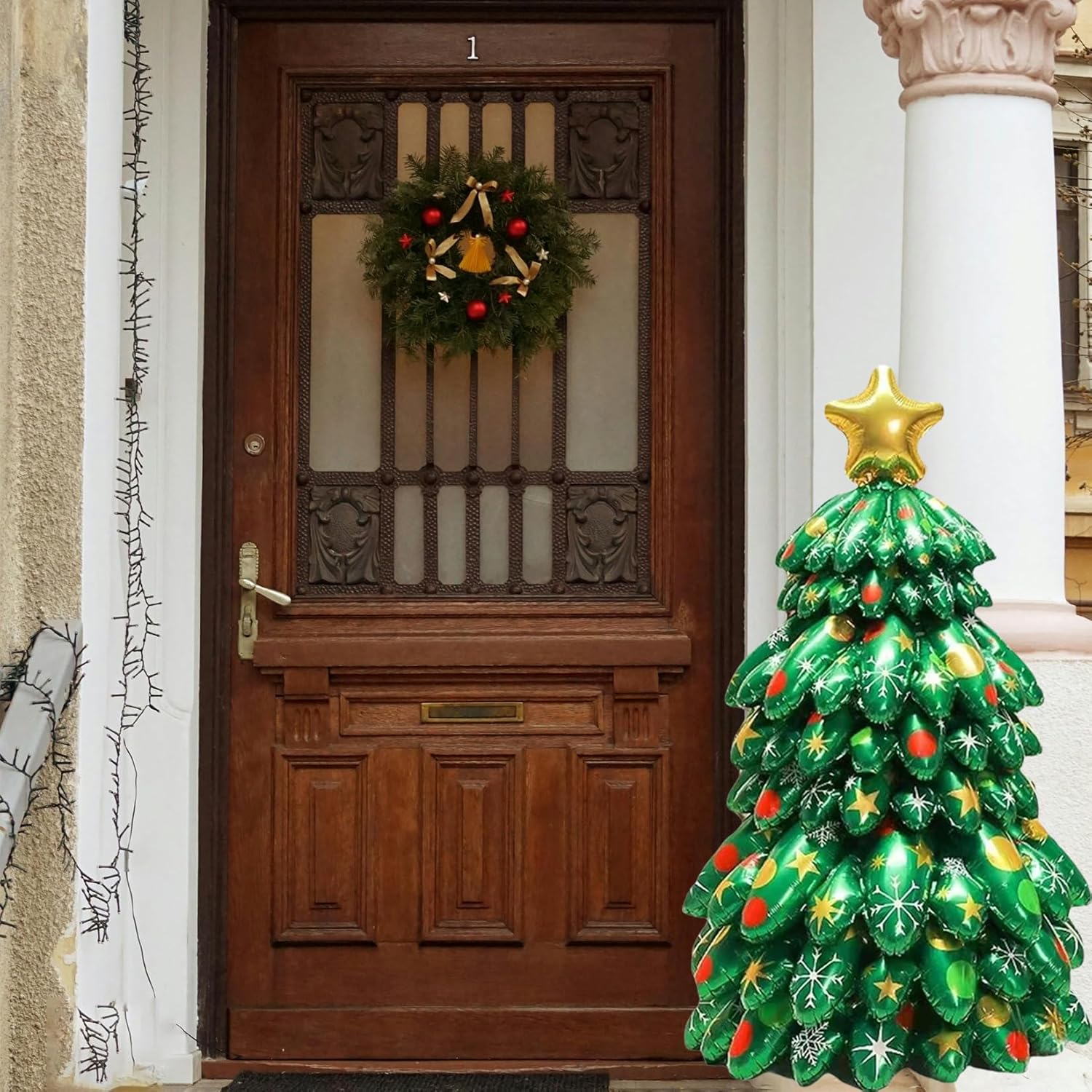 DIY Balloon Christmas Tree - Novelty Xmas Tree
