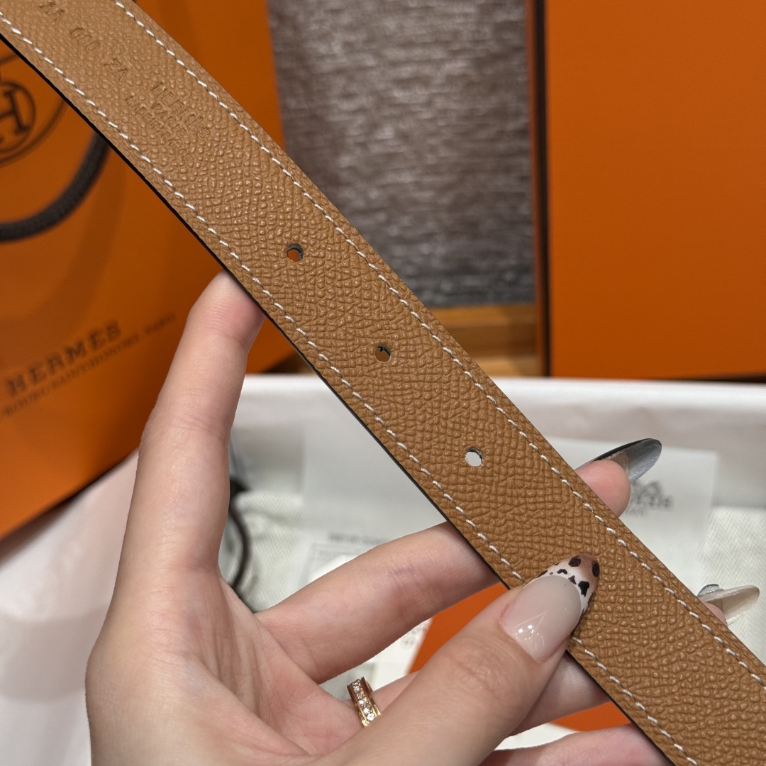 Hermès Women's Shell Element Double-Sided Leather Belt 2.4cm Width