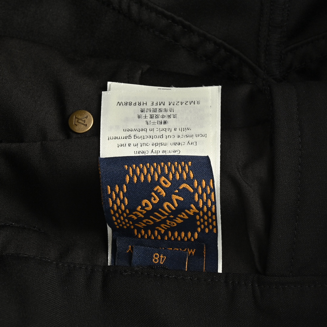 Louis Vuitton 24Fw turquoise trousers