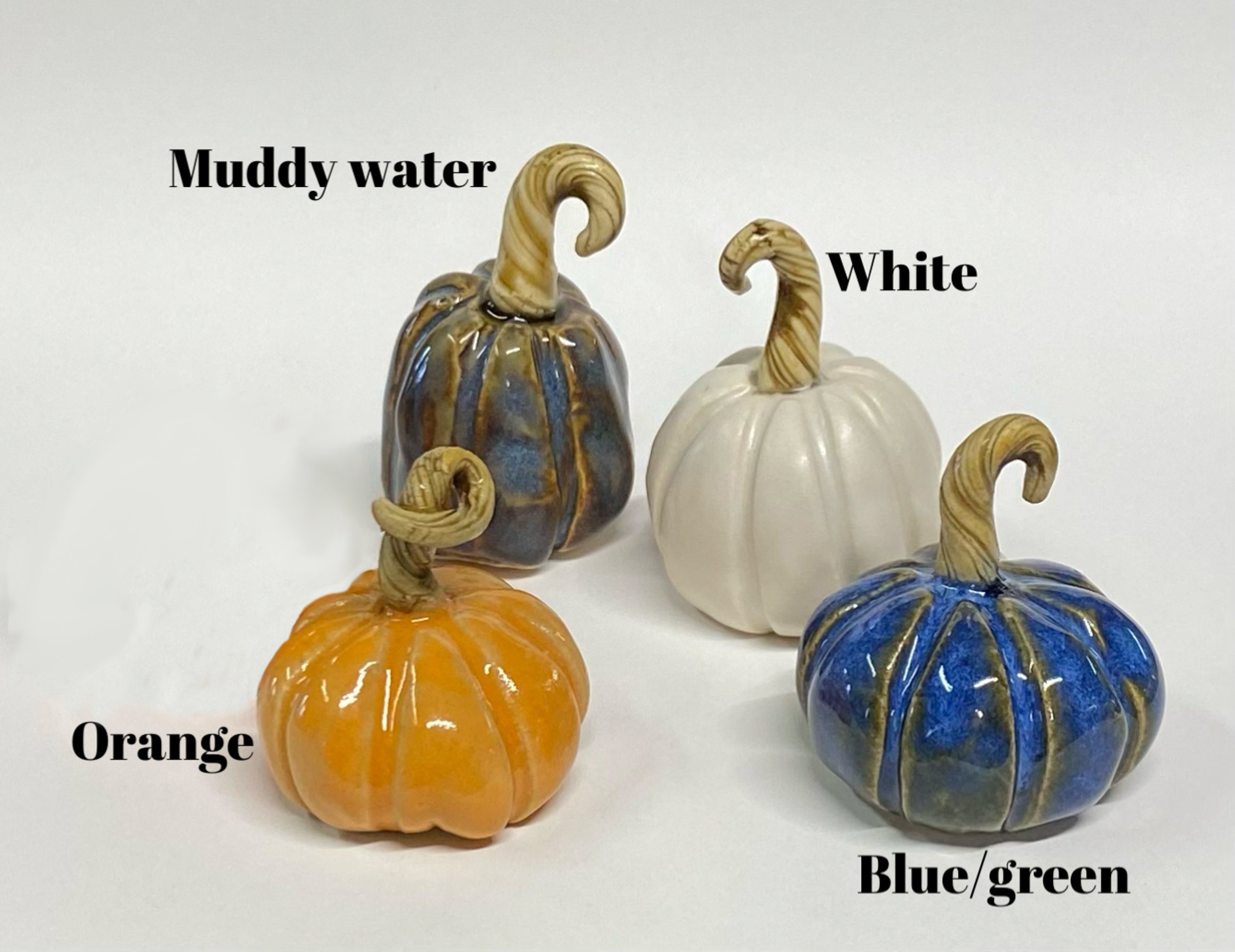 🎃Hand Made Ceramic Mini Miniature Pumpkin
