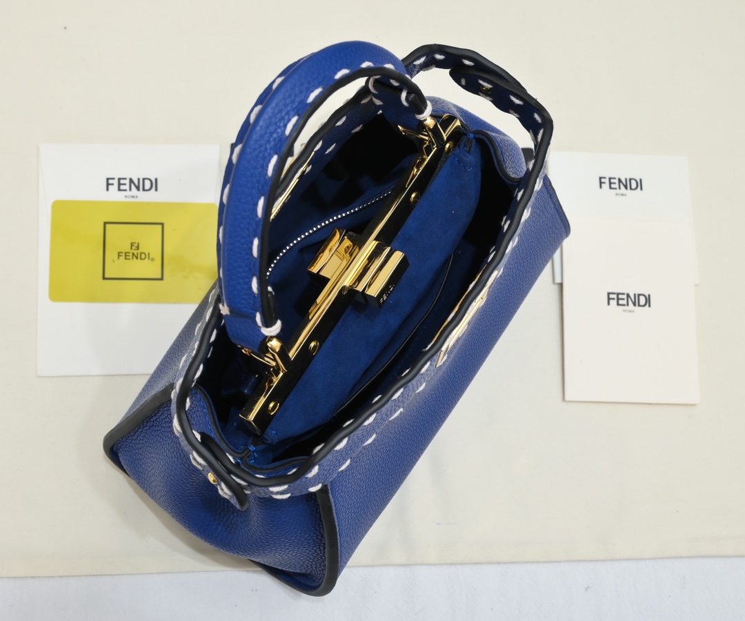 FENDI ekaboo ISeeU medium handbag 3309