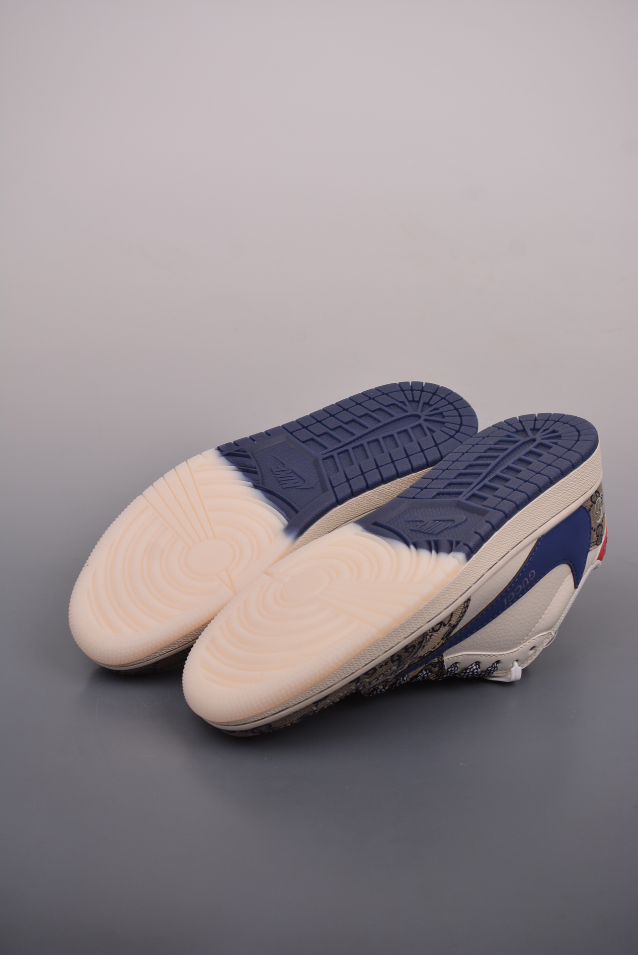 Gucci x Nike Air Jordan 1 Low OG Cream White Dark Blue XY2688-118
